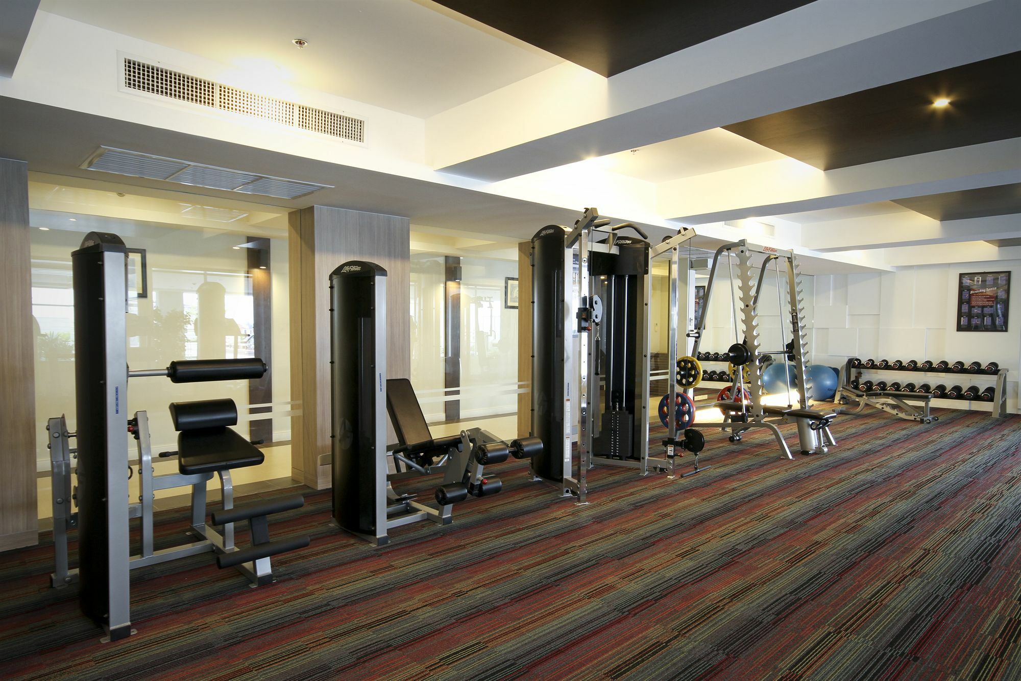 Kameo Grand Hotel & Serviced Apartment, Rayong Exterior photo